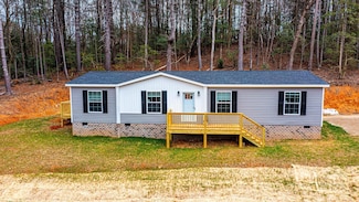 118 River Ridge Ln, Hickory, NC 28601
