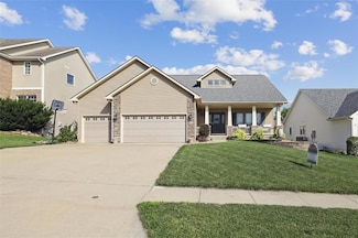 6805 Aubrey Ct, Johnston, IA 50131