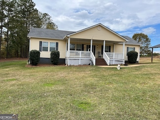 23 Indian Trail, Hogansville, GA 30230