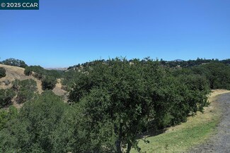 2916 Saklan Indian Dr Unit 194, Walnut Creek, CA 94595