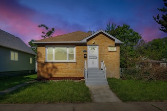 12132 S Wentworth Ave, Chicago, IL 60628