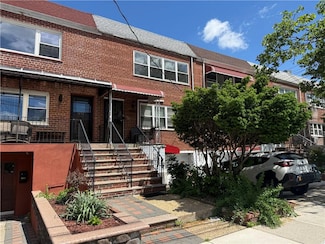 7403 85th Dr, Woodhaven, NY 11421