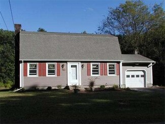 40 Long Plain Rd, South Deerfield, MA 01373
