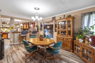 1425 Highview Dr, Perry, IA 50220