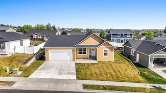 1514 W Bonneville St, Moses Lake, WA 98837