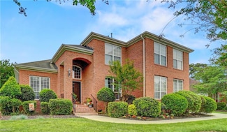 5303 Doral Woods Ct, Suffolk, VA 23435