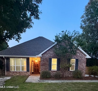 992 Halawa Ct, Diamondhead, MS 39525