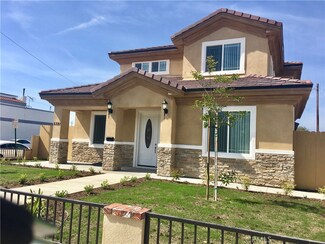 5321 W 1st St, Santa Ana, CA 92703