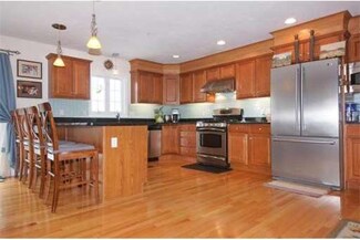41 Terry Ln, Plainville, MA 02762