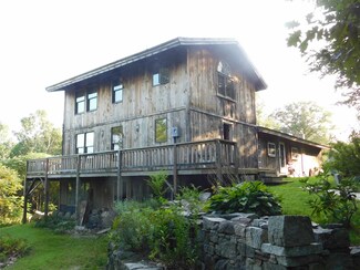 18 Chester Dr, Weare, NH 03281