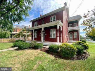 402 N George St Unit B, Millersville, PA 17551