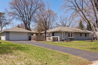 8474 Hale Ave S, Cottage Grove, MN 55016