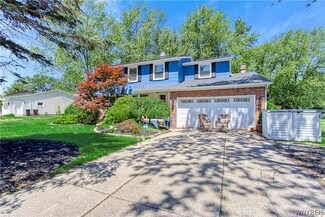32 Candy Ln, Orchard Park, NY 14127