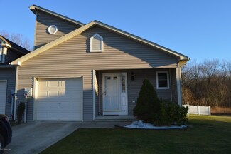 1135 Sunset Dr, Pittston, PA 18640