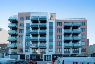 4218 147th St Unit 3J, Flushing, NY 11355