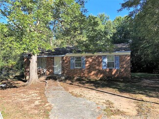 207 Center St, Washington, GA 30673