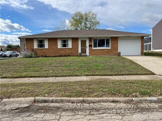 906 Tomahawk Trail, Xenia, OH 45385