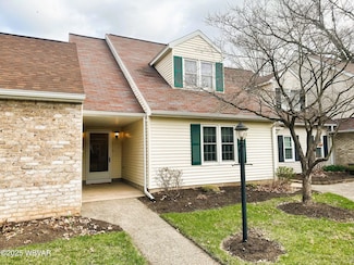 414 Wyndham Ct, Williamsport, PA 17701