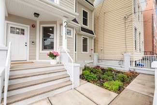211 Summit Ave Unit 2, Jersey City, NJ 07304