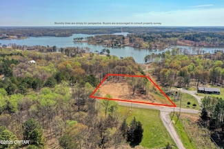 1700 Reedy Creek Rd, Huntingdon, TN 38344