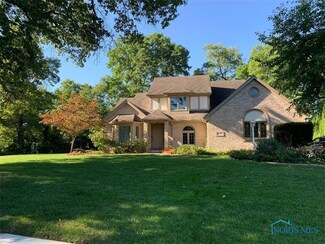 6133 Connemara Ct, Maumee, OH 43537