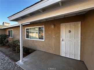 13549 Niabi Rd Unit D, Apple Valley, CA 92308