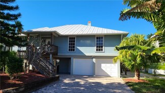 17916 Grey Heron Ct, Fort Myers Beach, FL 33931