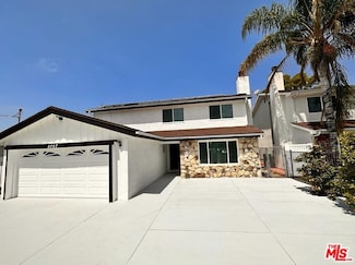 5757 Agnes Ave, Valley Village, CA 91607