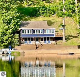 2442 Pinehurst Trail, Traverse City, MI 49686