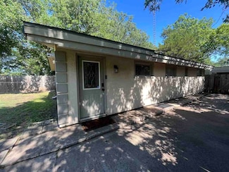1514 NW Columbia Ave, Lawton, OK 73507
