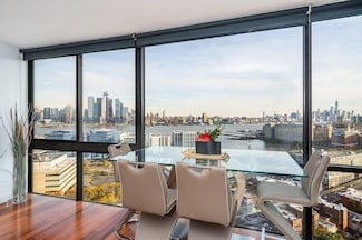 380 Mountain Rd Unit 809, Union City, NJ 07087