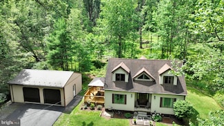 34 Zukas Ln, Ashland, PA 17921