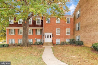 724 Quince Orchard Blvd Unit 202, Gaithersburg, MD 20878