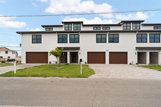 187 145th Ave Unit 3, Madeira Beach, FL 33708