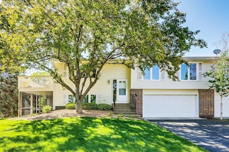 1709 W 140th St, Burnsville, MN 55337