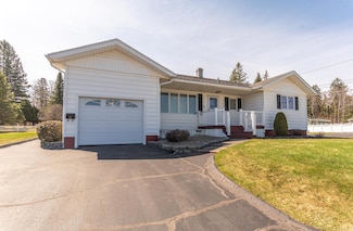 151 Fox St, Madawaska, ME 04756