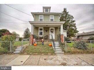 614 W Race St, Pottstown, PA 19464