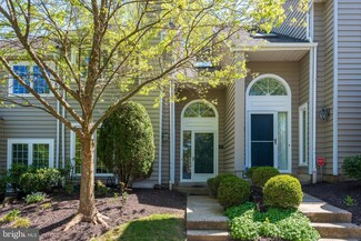 6 Cabot Dr, Chesterbrook, PA 19087