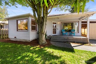 416 Division St NW, Olympia, WA 98502