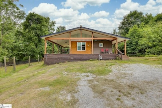 102 Connelly Rd, Marietta, SC 29661