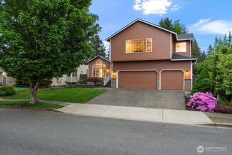 4409 NE 6th Ct, Renton, WA 98059
