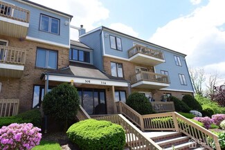 311 Peach St, Avenel, NJ 07001