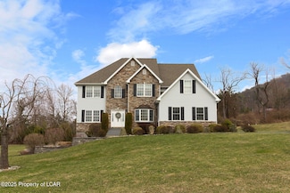 6 Sydney Way, Sugarloaf, PA 18249