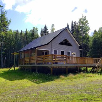 41 Wildcat Dr, Pittsburg, NH 03592