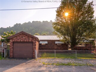142 Rockwood Dr, Bancroft, WV 25011