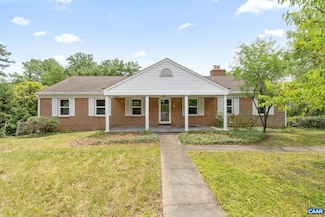 104 Chaucer Rd, Charlottesville, VA 22901