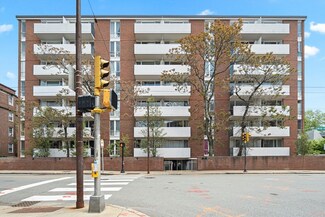 29 Concord Ave Unit 405, Cambridge, MA 02138