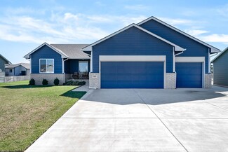 919 Laughlin Ct, Derby, KS 67037