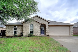8125 Berkshire Dr, Fort Worth, TX 76137