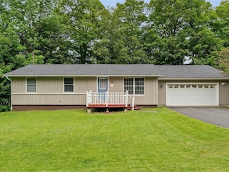 56 Westwood Pkwy, Barre, VT 05641